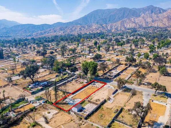 132 E Las Flores Dr, Altadena, CA 91001