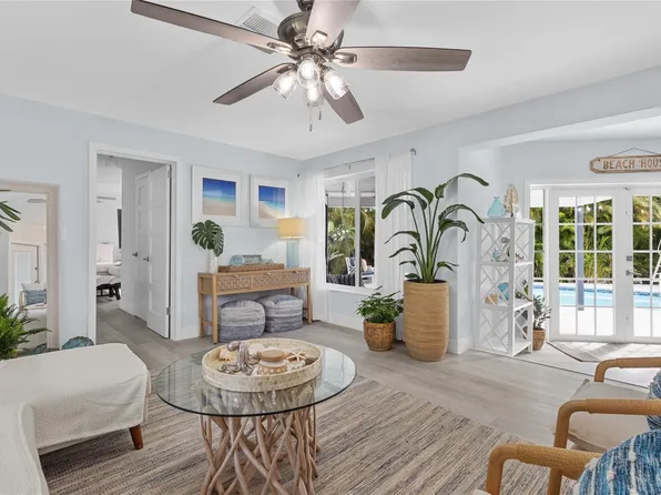 2700 SW 34th Avenue, Fort Lauderdale, FL 33312