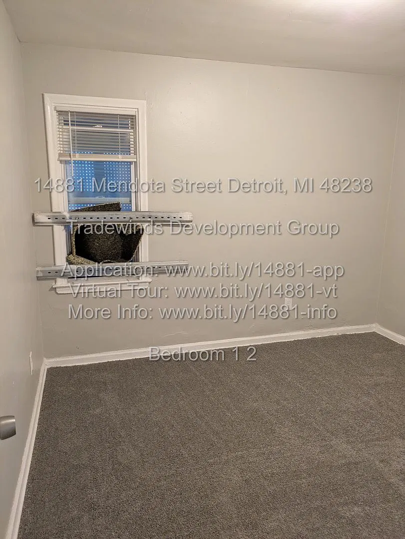 3BR Brick Bungalow | Large Eat-In Kitchen | $1,100 | Section 8 Welcome | 48238 — Photo 3
