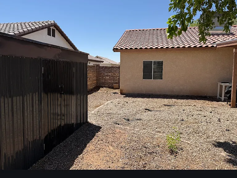 10184 E 37th Pl — Photo 16