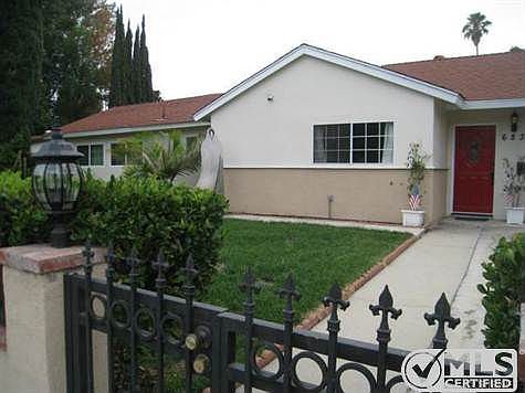 2nd image of 6833 Louise Ave