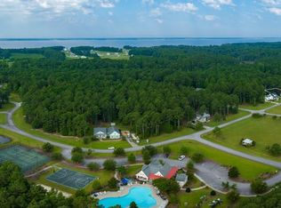 705 Mill Creek Dr, Arapahoe, NC 28510