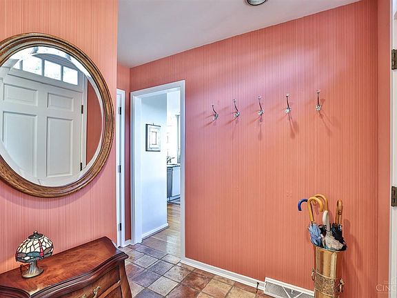 4th image of 1034 Saint Paul Pl