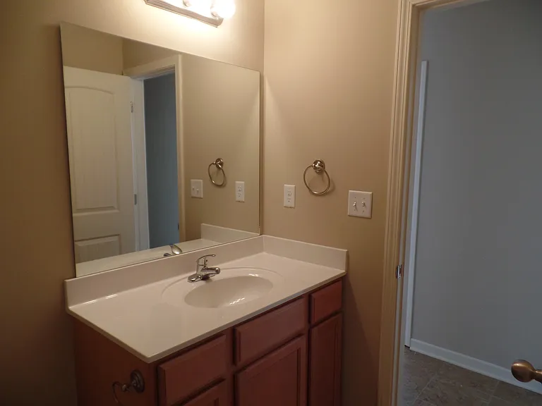 7928 Jadewood Cv — Photo 6