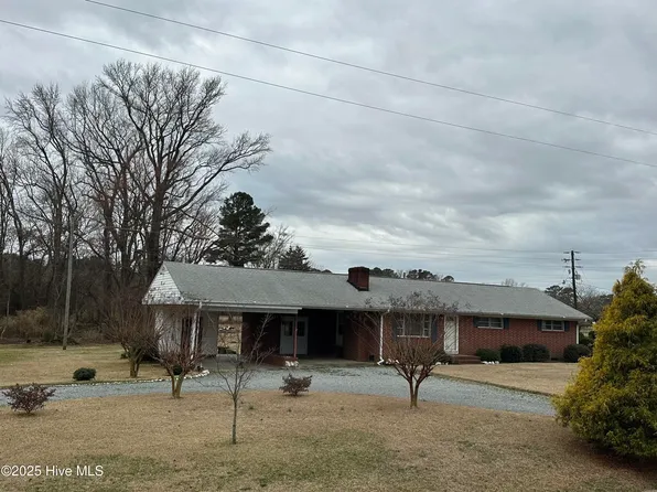 862 Stoney Creek Church Road, Goldsboro, NC 27534