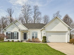 526 Paolo Cir NW, Canton, OH 44709