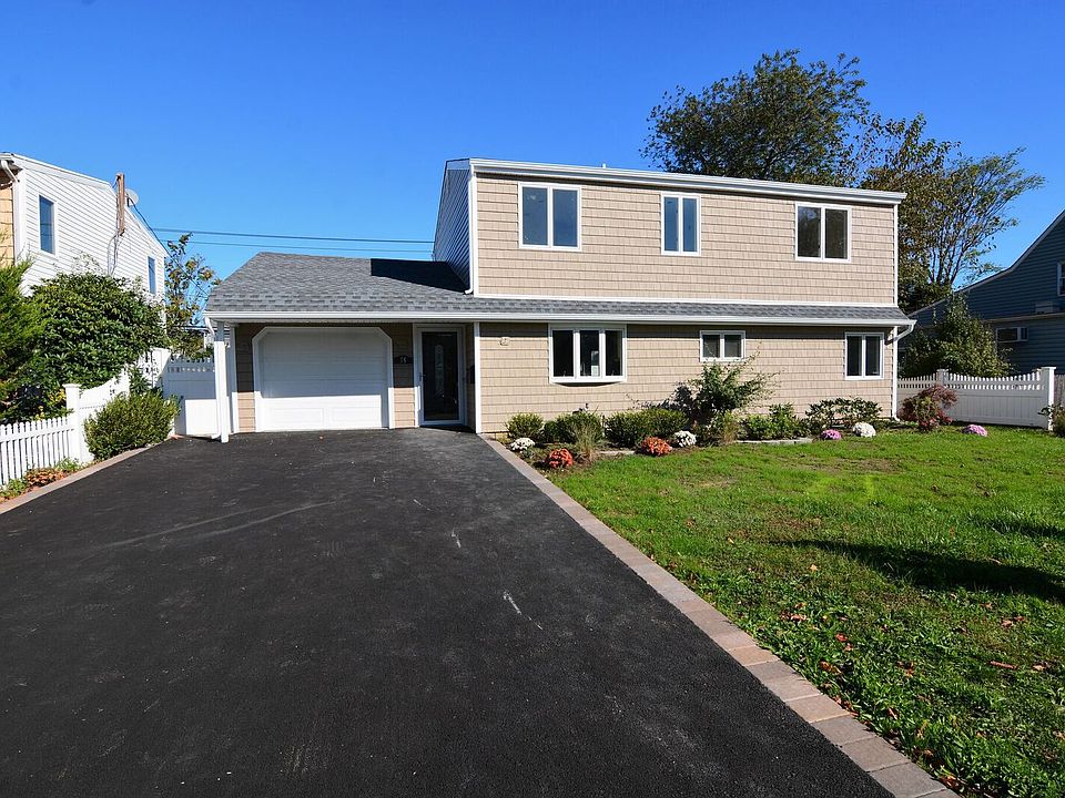 1st image of 35 Magpie Ln
