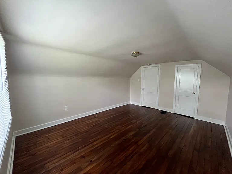 202 Maple Ln — Photo 24