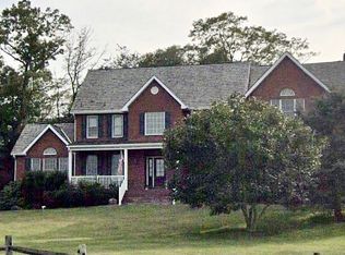 17520 Bowie Mill Rd, Rockville, MD 20855