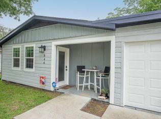 846 S Anderson St, Angleton, TX 77515