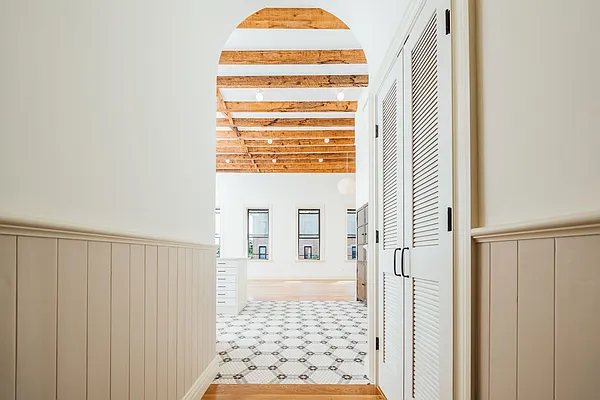 Rented by Nooklyn NYC LLC | media 29