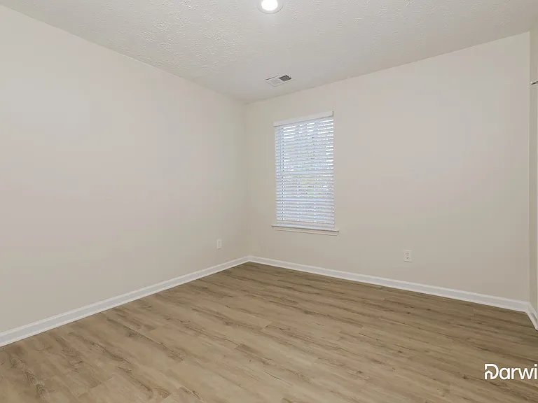 5435 Rock Lake Dr — Photo 12