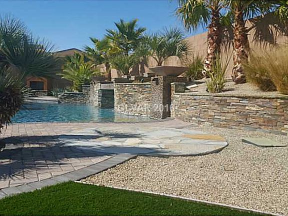 5th image of 7604 Corvina Ave