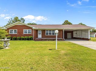 182 Copeland Rd, Beaufort, NC 28516