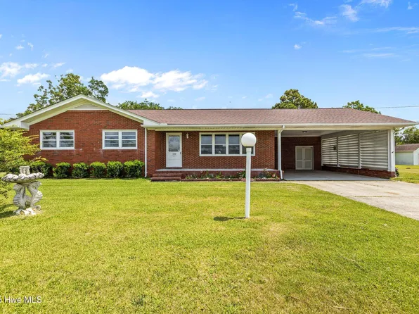 182 Copeland Road, Beaufort, NC 28516