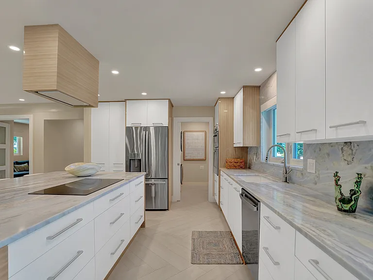 1673 Bel Air Ave — Photo 3