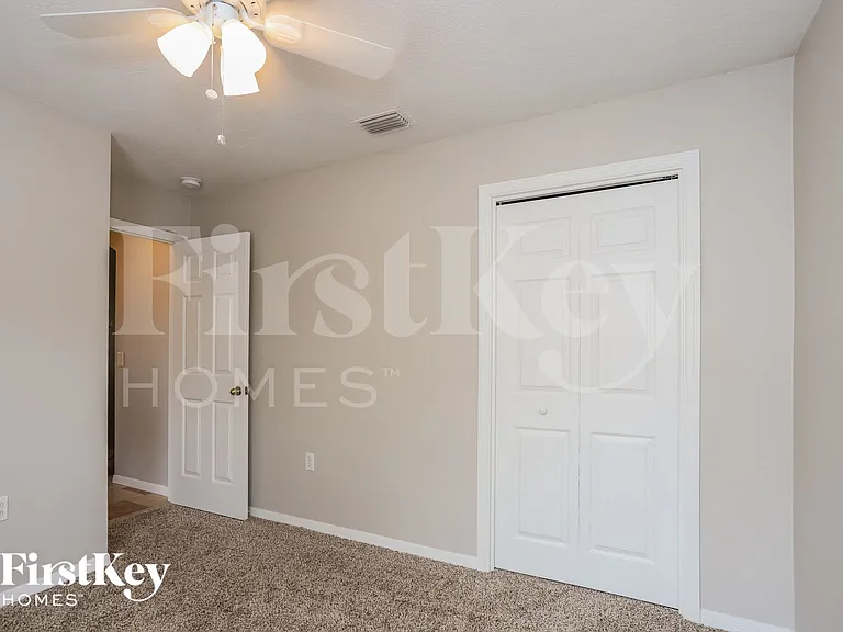 10709 Deepbrook Dr — Photo 17