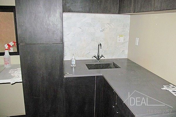 2nd image of 607 Vanderbilt Ave
