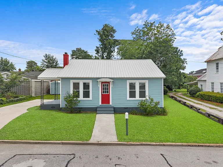 104 Bulloch St — Photo 4