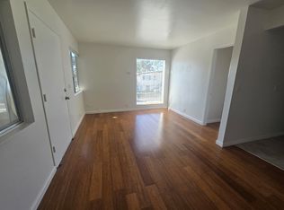 731 Janetwood Dr #X, Oxnard, CA 93030