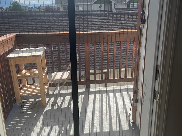 1094 Longbow Ln #E — Photo 18