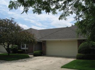 63 Fallcreek Cir, Montgomery, IL 60538