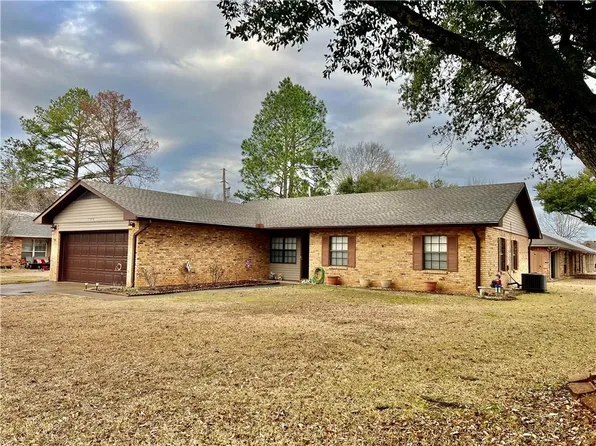 109 Ragan Dr, Alexandria, LA 71303