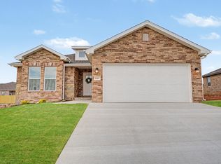 1107 W Jay St, Ozark, MO 65721