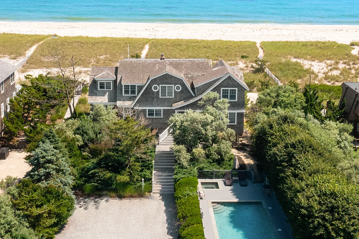 Building Photo - 329 Dune Rd