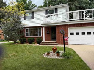 1619 S Ravinia Pl, Appleton, WI 54915