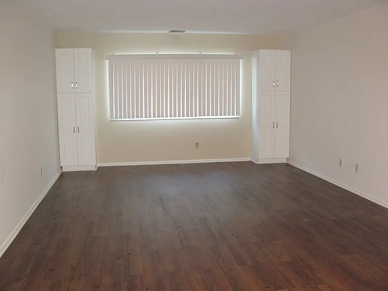 20333 Detroit Rd #213 — Photo 3