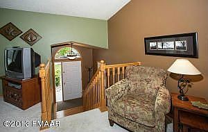 2nd image of 784 Lakeridge Dr