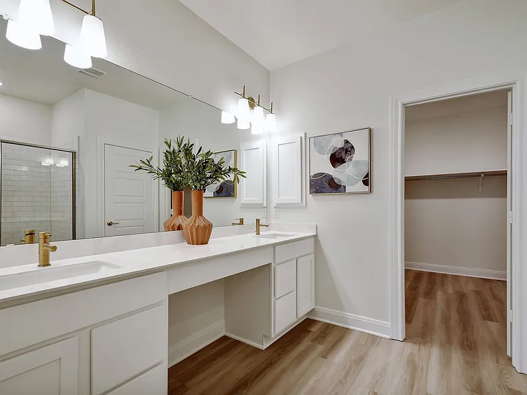108 Redcliff Path — Photo 21