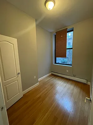 Rented by LandSeair Real Estate Group | media 6