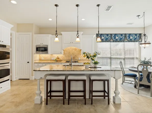 1110 Kent Brown Rd, Garland, TX 75044
