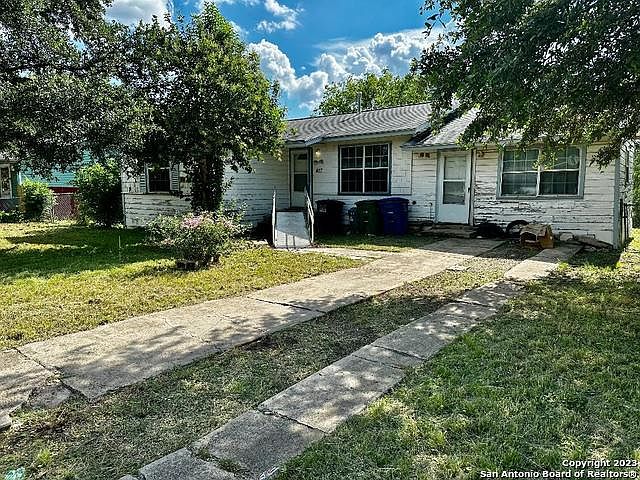 1st image of 427 GRIGGS AVE