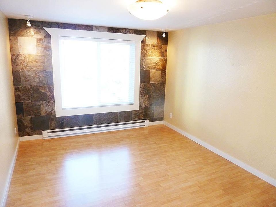 Bright Maple Flooring Throughout