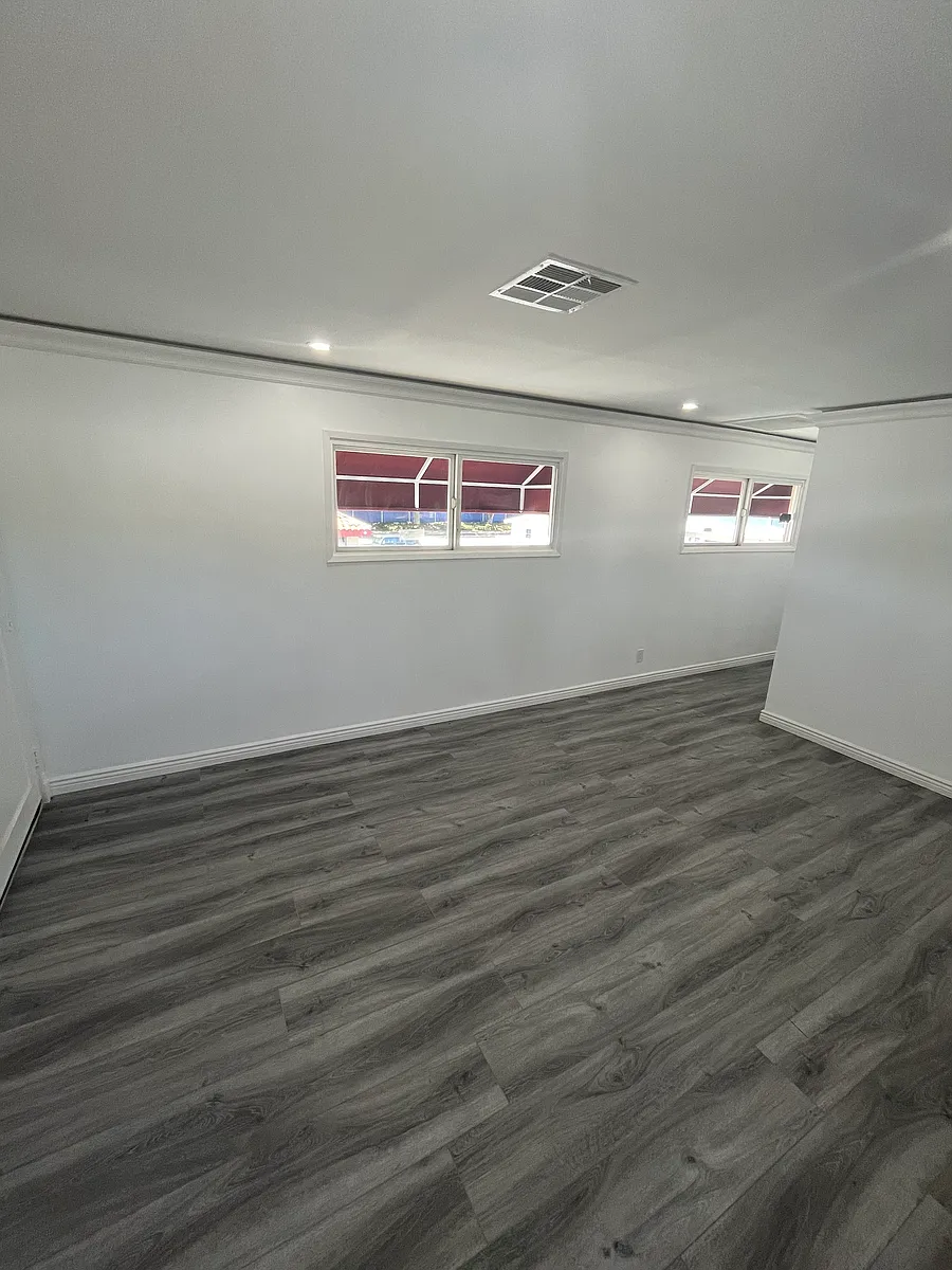 Building Photo - 11685 Magnolia Blvd #B
