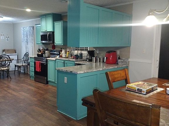 4th image of 2198 John Russell Rd