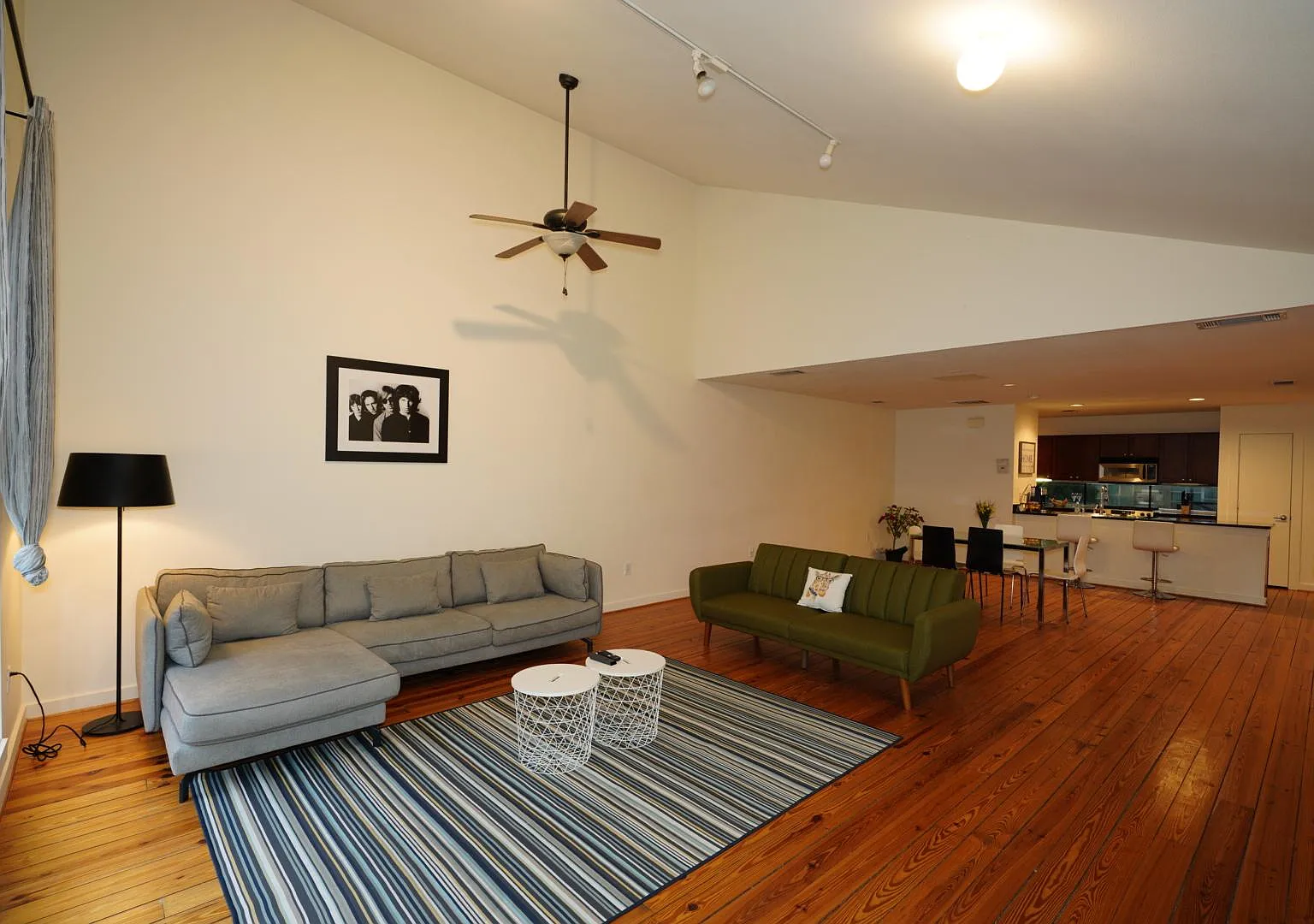 920 Memorial Drive SE — Photo 1
