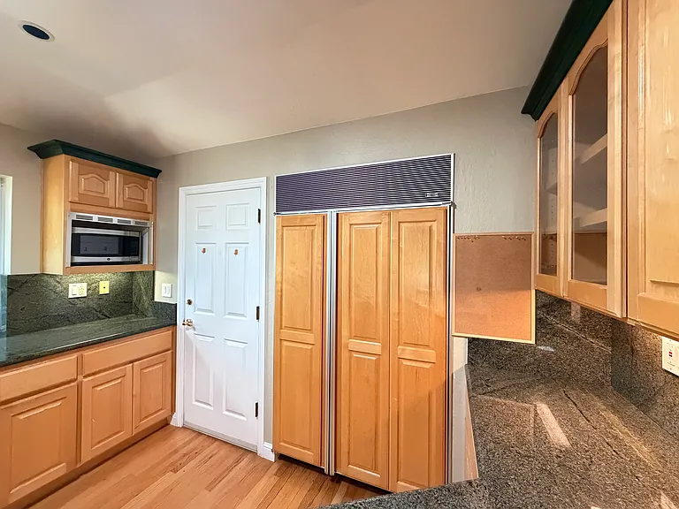 1867 Limetree Ln — Photo 7