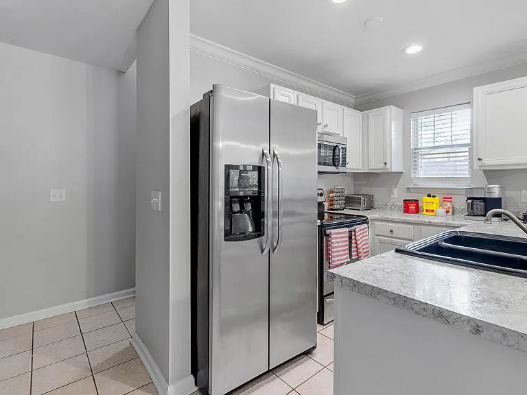 1235 N. Bronough Street — Photo 19