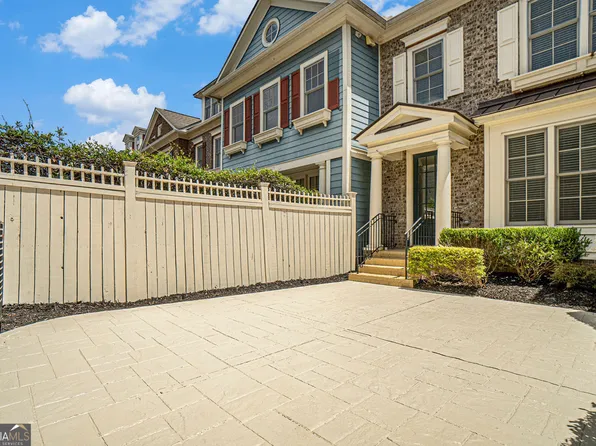 6112 Holly Park Ln SE, Mableton, GA 30126