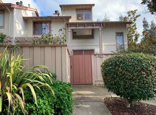 38450 Redwood Ter, Fremont, CA 94536
