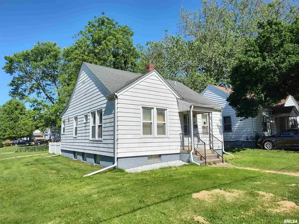 2805 N Wisconsin Ave, Peoria, IL 61603