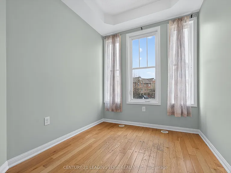 64 Ferguson St — Photo 21