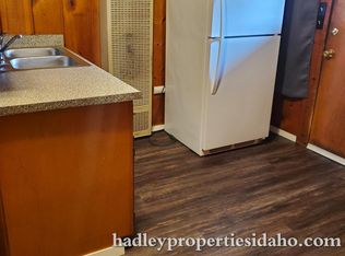 1423 N Main St #A9, Meridian, ID 83642