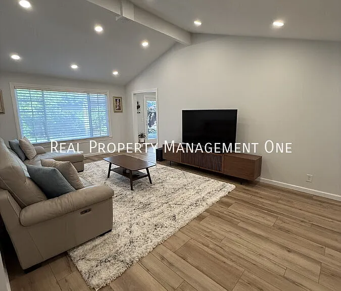 4682 Laramie Gate Ct — Photo 10