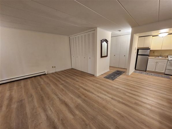 140 County Rd APT 210