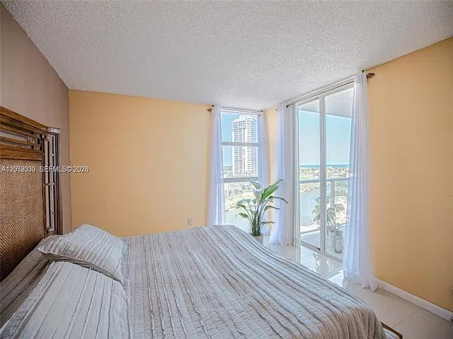 3701 N Country Club Dr #902 — Photo 10